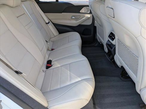 Used 2020 Mercedes-Benz GLE 350 4MATIC image 23