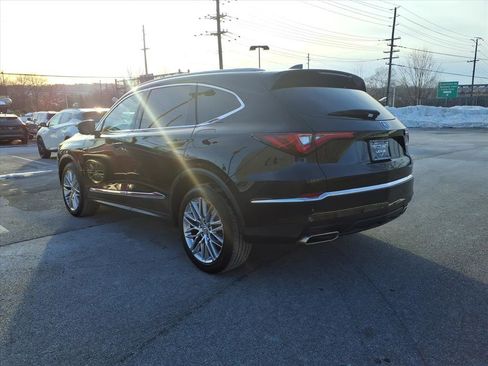 Used 2023 Acura MDX SH-AWD w/ Advance Package image 2