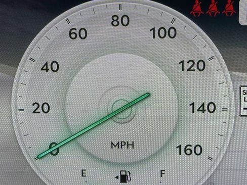 Used 2026 Genesis GV70 2.5T Select image 32