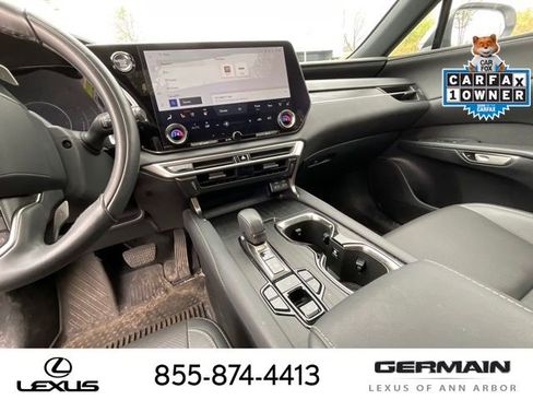 Used 2023 Lexus RX 350 Premium w/ Accessory Package AWD/4WD image 20