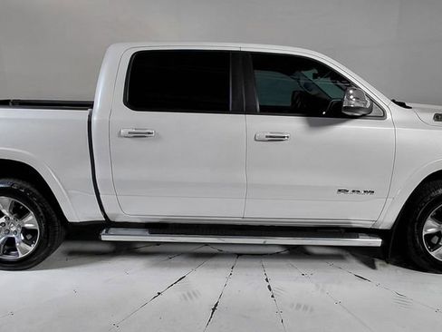 Used 2022 RAM 1500 Laramie AWD/4WD image 7