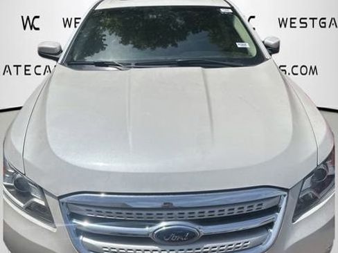 Used 2010 Ford Taurus SHO AWD/4WD image 7