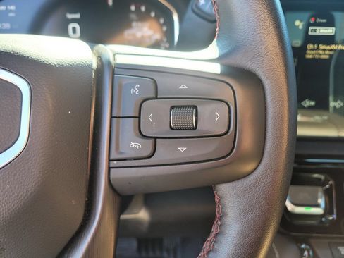 Used 2025 GMC Sierra 2500 AT4X AWD/4WD image 36