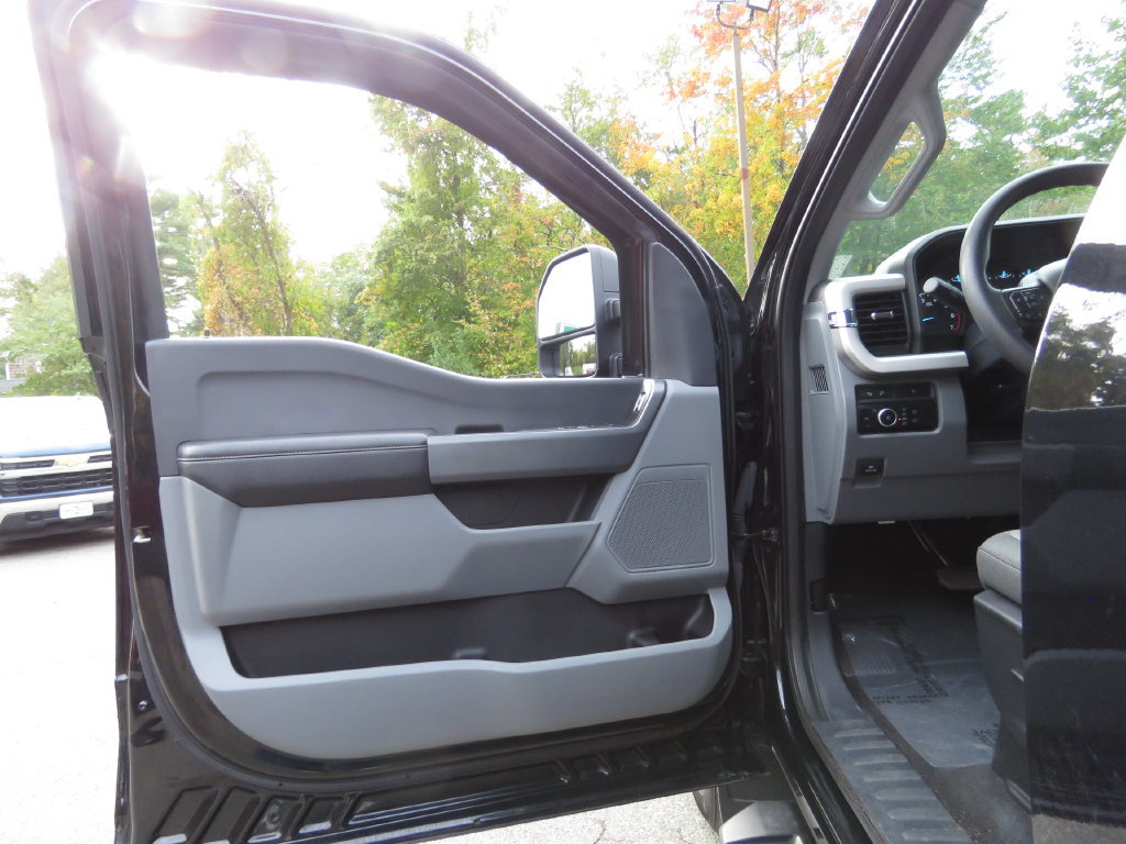 Used 2023 Ford F250 XLT w/ 360-Degree Camera Package AWD/4WD image 9