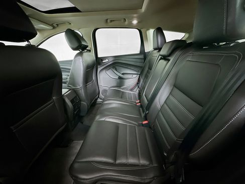 Used 2017 Ford Escape Titanium FWD image 28