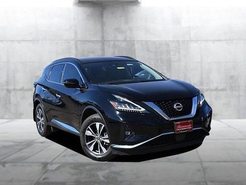 Certified 2024 Nissan Murano SV image 2