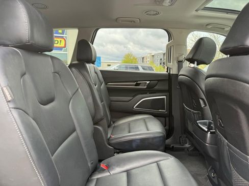 Used 2025 Kia Telluride S AWD/4WD image 11
