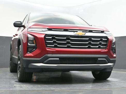 Used 2026 Chevrolet Equinox LT AWD/4WD image 34