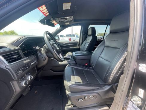 Used 2023 GMC Yukon Denali AWD/4WD image 14