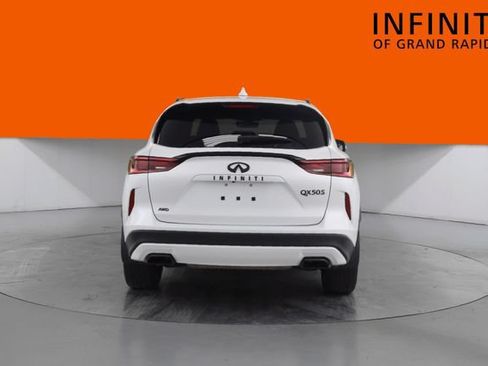 Used 2023 INFINITI QX50 Sport AWD/4WD image 6