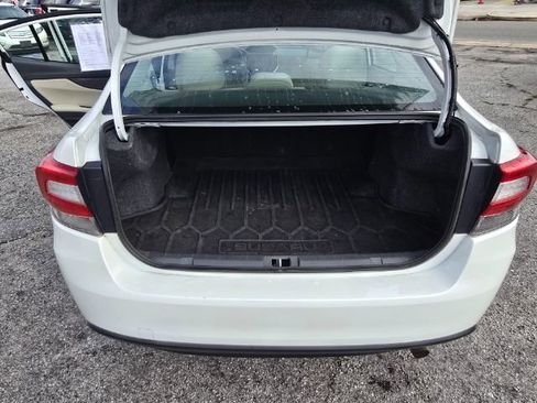 Used 2022 Subaru Impreza 2.0i Premium image 14
