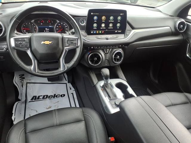 Used 2024 Chevrolet Blazer LT w/ LPO, Black Sport Package AWD/4WD image 10