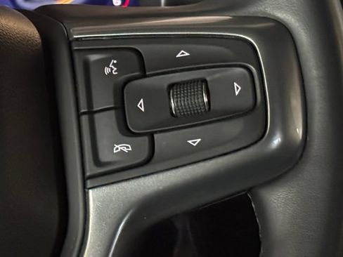 Used 2024 Chevrolet Silverado 2500 LT AWD/4WD image 15