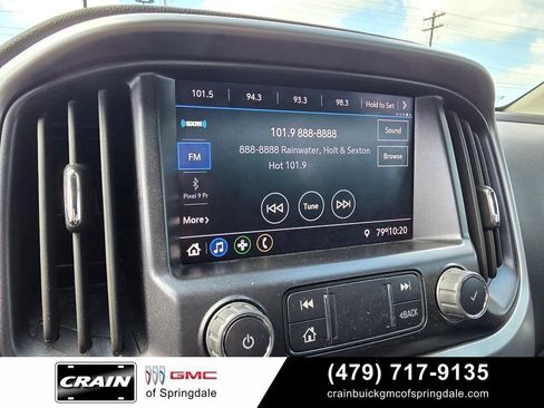 Used 2022 Chevrolet Colorado LT w/ Fleet Safety Package AWD/4WD image 16
