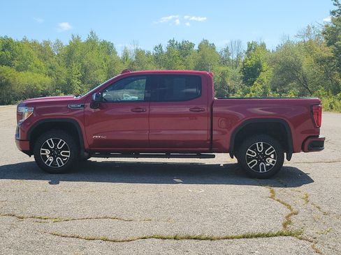 Used 2019 GMC Sierra 1500 AT4 w/ AT4 Premium Package AWD/4WD image 8