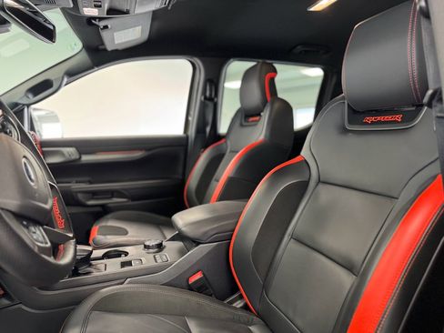 Used 2025 Ford Ranger Raptor image 14