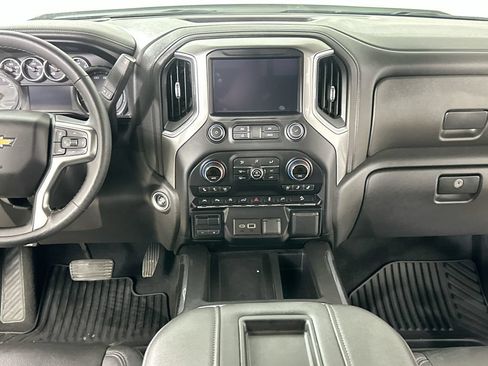 Used 2019 Chevrolet Silverado 1500 LTZ w/ LTZ Plus Package AWD/4WD image 18