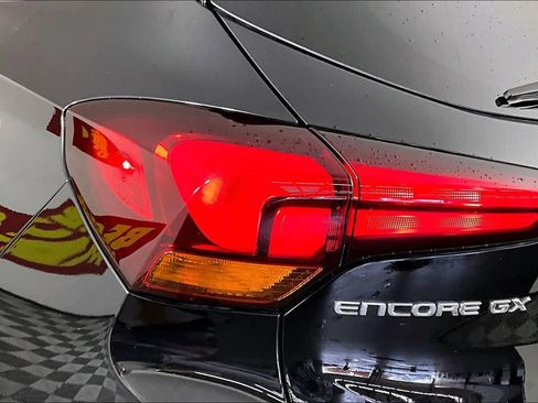 Certified 2024 Buick Encore GX Preferred image 25