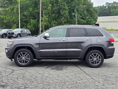 Used 2017 Jeep Grand Cherokee Limited w/ Trailer Tow Group IV AWD/4WD image 23