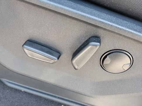 New 2026 Ford F150 XLT w/ Equipment Group 302A MID image 8