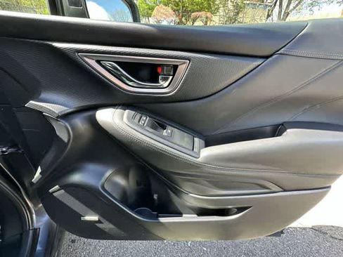 Used 2019 Subaru Forester Touring AWD/4WD image 23