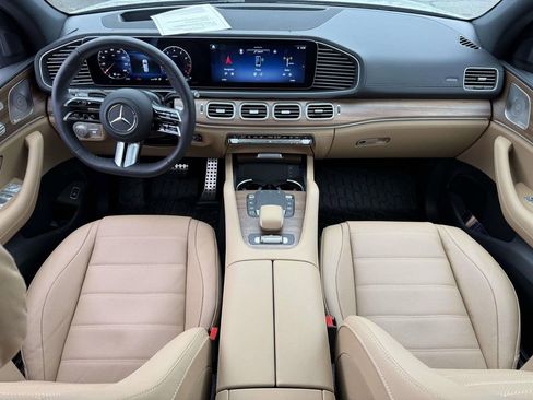 Used 2026 Mercedes-Benz GLS 580 GLS  580 image 28