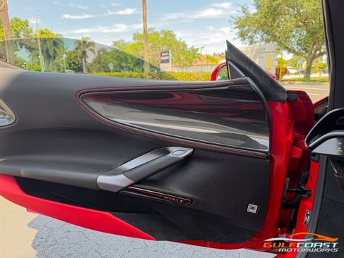 Used 2021 Ferrari SF90 Stradale image 24