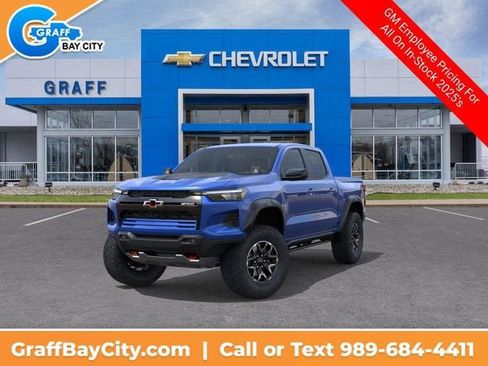 New 2025 Chevrolet Colorado ZR2 image 9