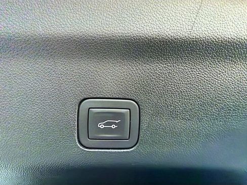 Used 2025 Chevrolet Tahoe RST w/ Comfort Package image 12