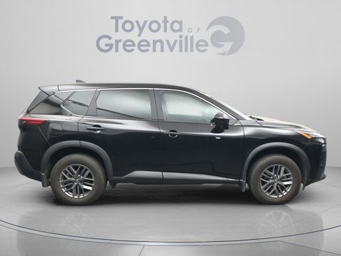Used 2023 Nissan Rogue S AWD/4WD image 17