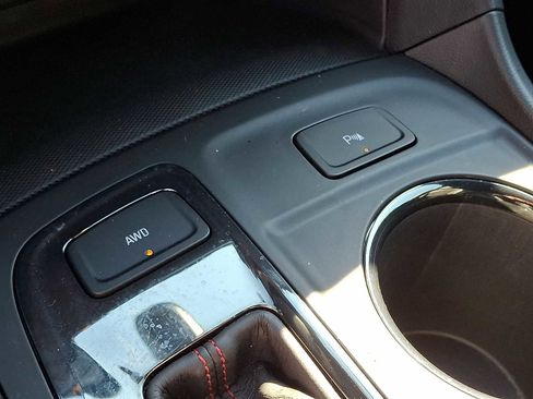 Used 2024 Chevrolet Equinox RS w/ LPO, Floor Liner Package AWD/4WD image 22