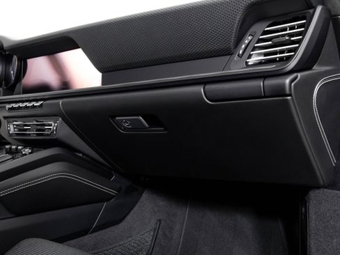 Used 2024 Porsche 911 GT3 image 43