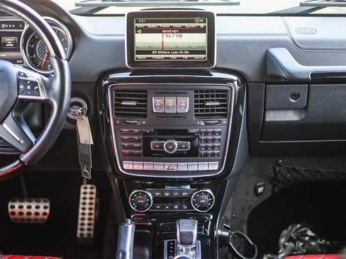Used 2016 Mercedes-Benz G 63 AMG 4MATIC image 16
