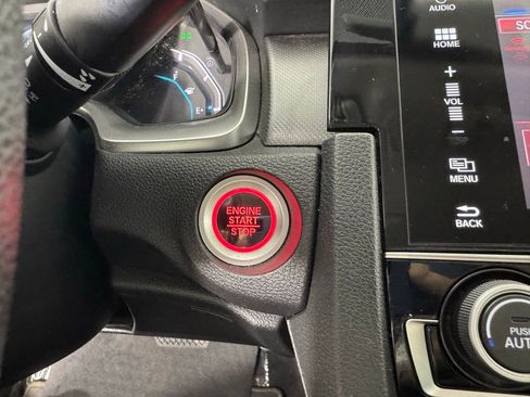 Used 2018 Honda Civic EX image 23