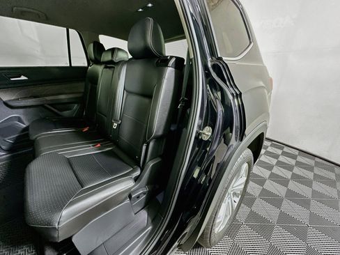 Used 2023 Volkswagen Atlas SE FWD image 26