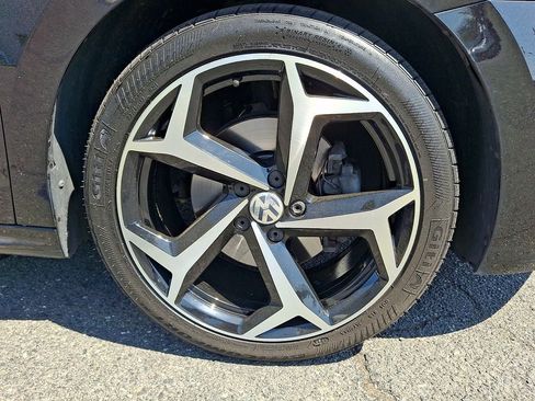 Used 2020 Volkswagen Passat 2.0T R-Line FWD image 8