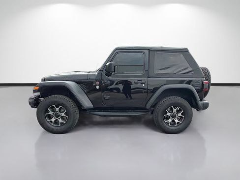 Used 2018 Jeep Wrangler Rubicon AWD/4WD image 2