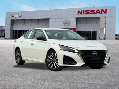 Certified 2025 Nissan Altima 2.5 SV