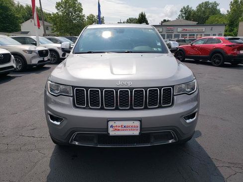 Used 2020 Jeep Grand Cherokee Limited w/ Luxury Group II AWD/4WD image 2