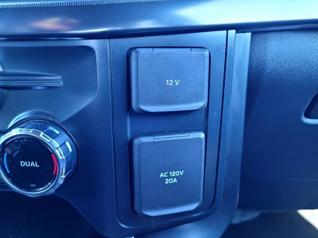 Used 2025 Ford F150 Raptor AWD/4WD image 17