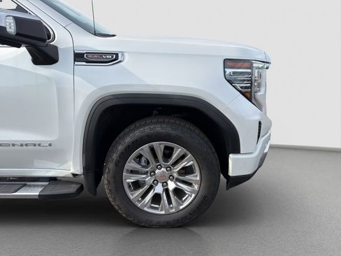 Used 2022 GMC Sierra 1500 Denali image 23