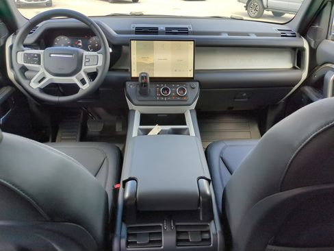 New 2026 Land Rover Defender 110 S image 12