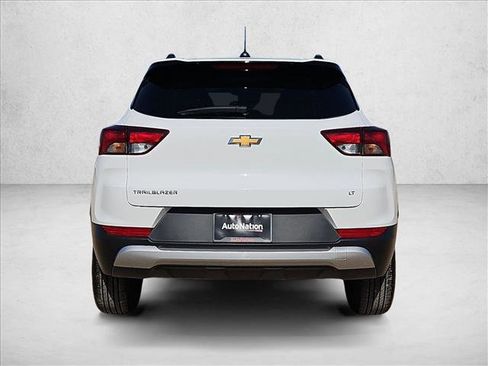 Used 2025 Chevrolet TrailBlazer LT image 7