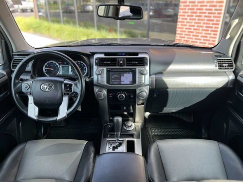 Used 2018 Toyota 4Runner SR5 Premium AWD/4WD image 16