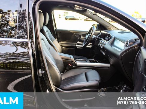 Used 2025 Mercedes-Benz GLA 250 image 19