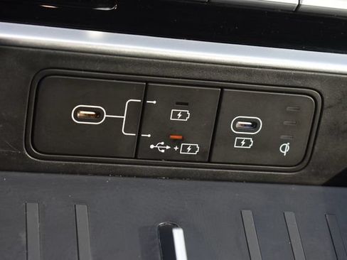 Used 2024 Hyundai Santa Fe SEL FWD image 28
