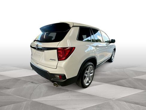 Used 2025 Honda Passport EX-L image 8