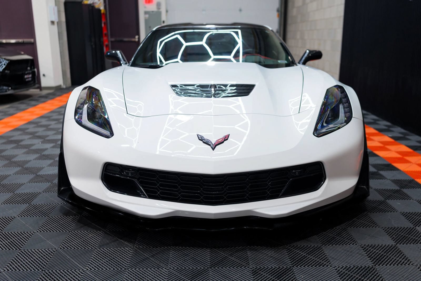 Used 2016 Chevrolet Corvette Z06 w/ Z07 Performance Package RWD image 7