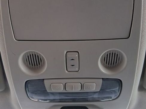 Used 2020 Ford EcoSport SE FWD image 25