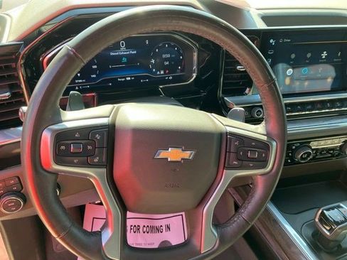 Used 2024 Chevrolet Silverado 1500 LTZ AWD/4WD image 18